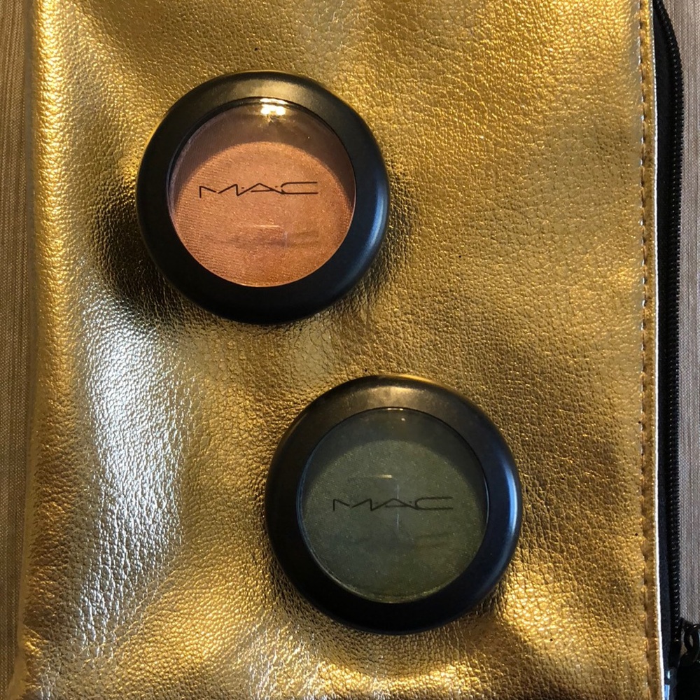 Mac eyeshadows